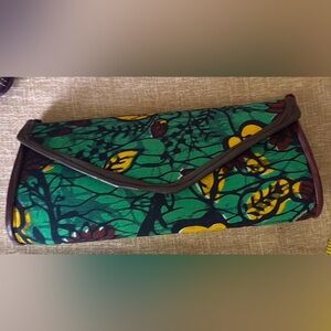 African Colorful Floral Clutch